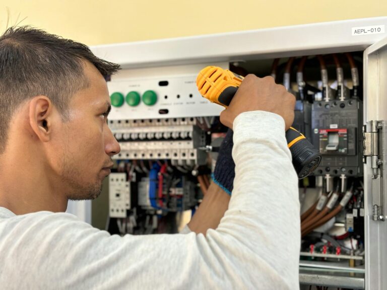 Hoe je een betrouwbare elektrotechniek installateur vindt